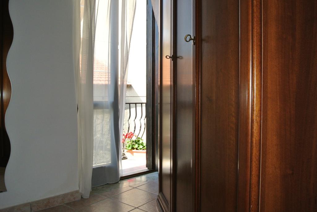 Trentinara B&B Casa Antonia מראה חיצוני תמונה
