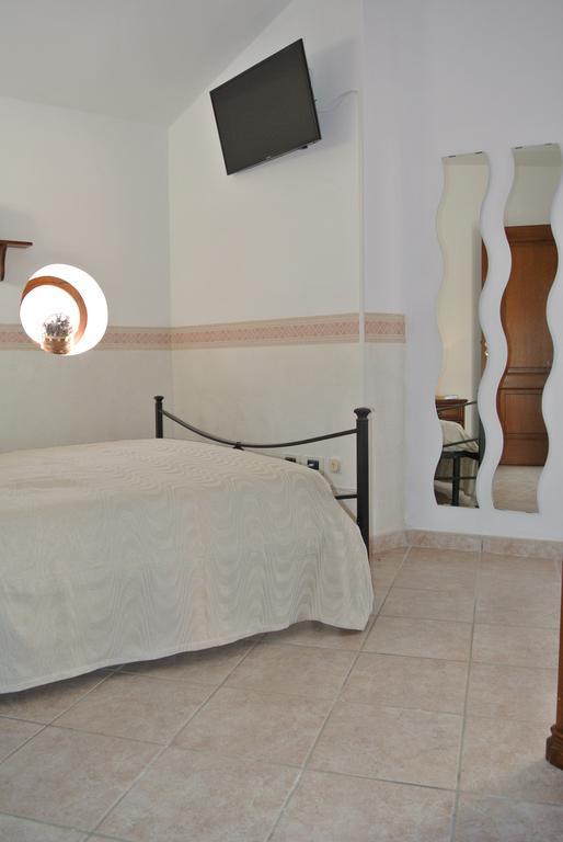 Trentinara B&B Casa Antonia מראה חיצוני תמונה