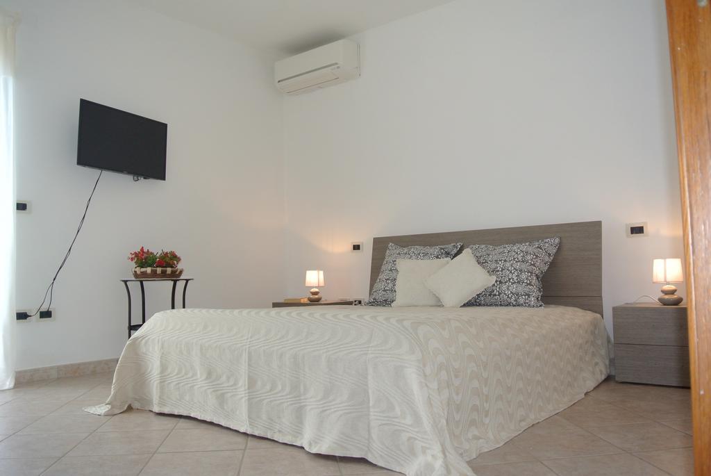 Trentinara B&B Casa Antonia מראה חיצוני תמונה